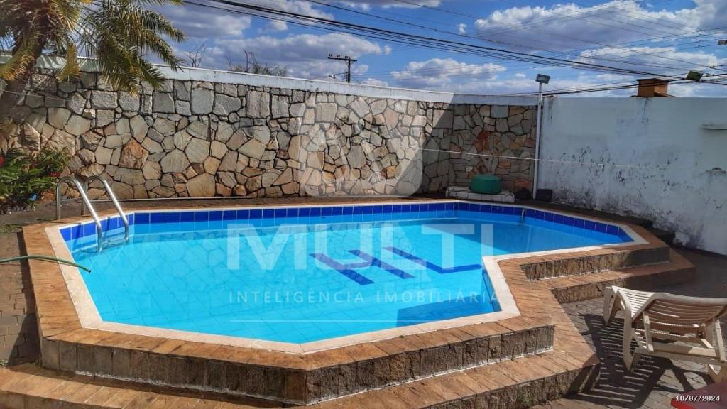 Casa, 4 quartos, 260 m² - Foto 20