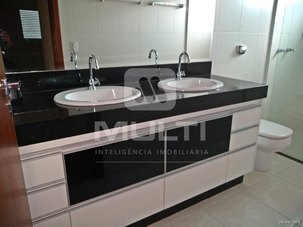 Apartamento à venda com 3 quartos, 184m² - Foto 13
