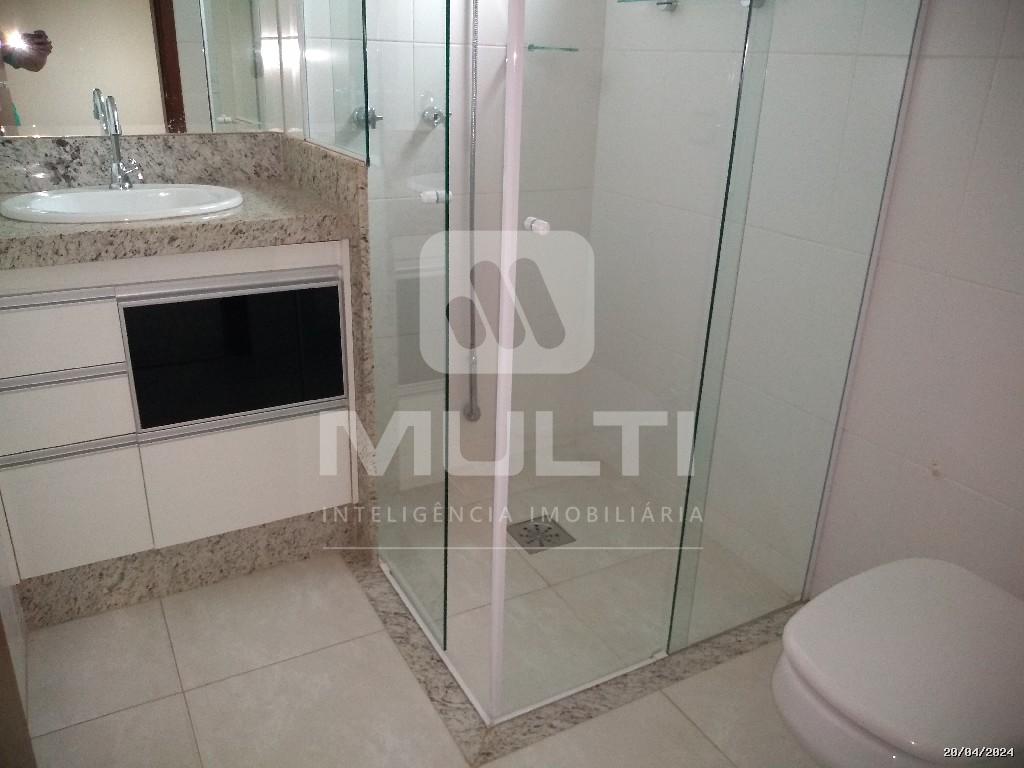 Apartamento à venda com 3 quartos, 184m² - Foto 17
