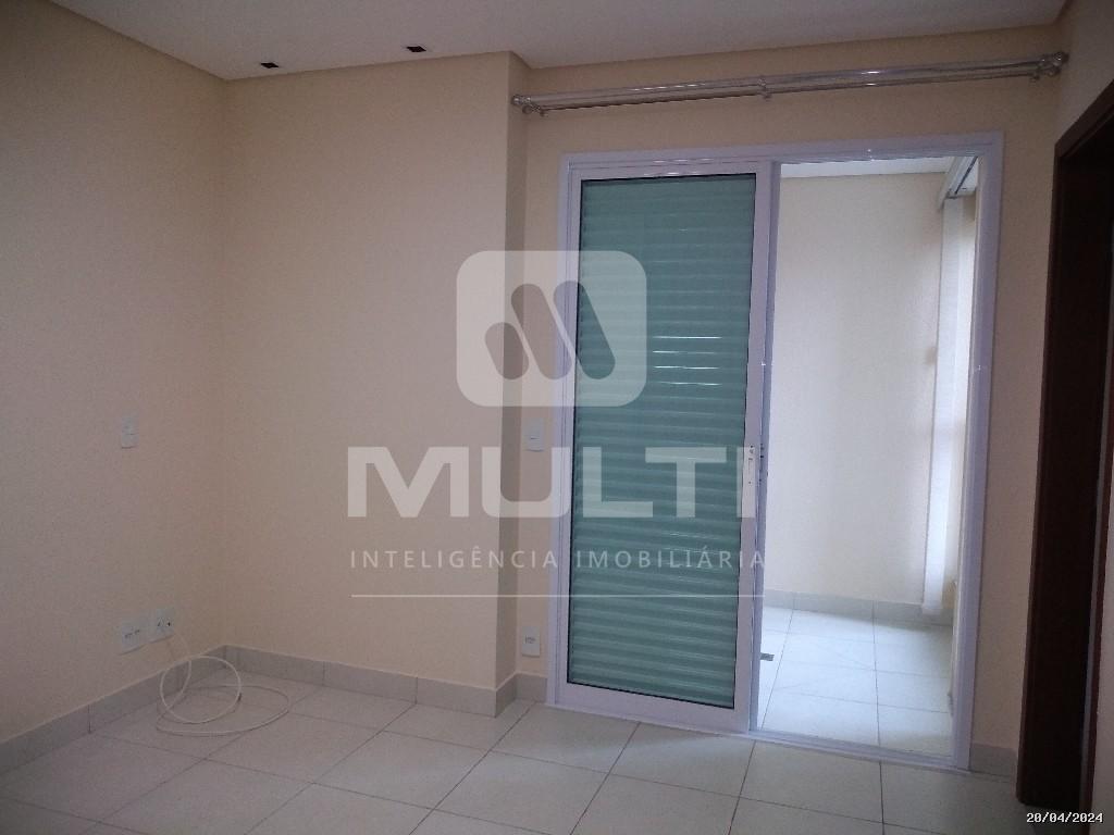 Apartamento à venda com 3 quartos, 184m² - Foto 18