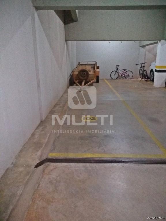 Apartamento à venda com 3 quartos, 184m² - Foto 28
