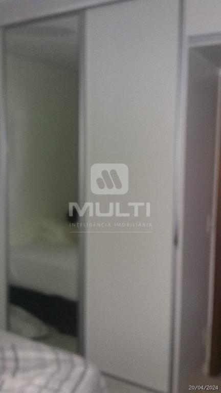Apartamento à venda com 3 quartos, 185m² - Foto 13