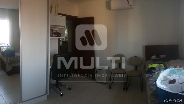 Apartamento à venda com 3 quartos, 185m² - Foto 17