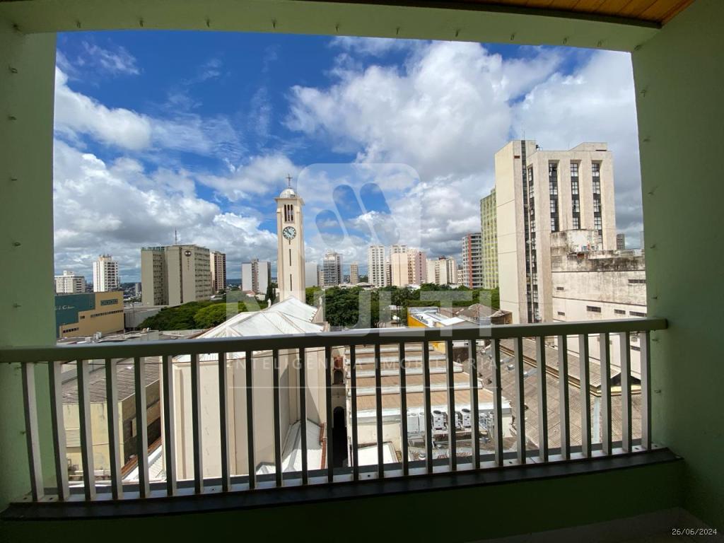 Apartamento à venda com 3 quartos, 105m² - Foto 4