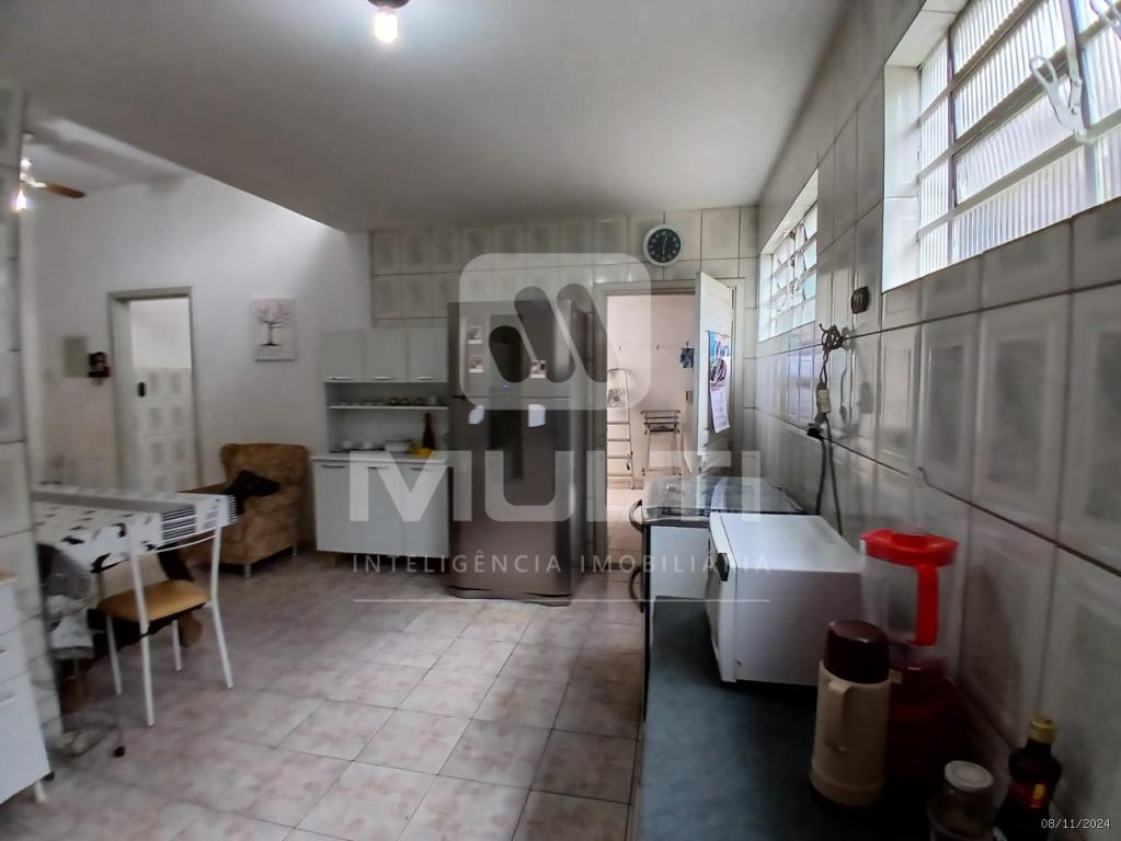 Casa à venda com 3 quartos, 264m² - Foto 21