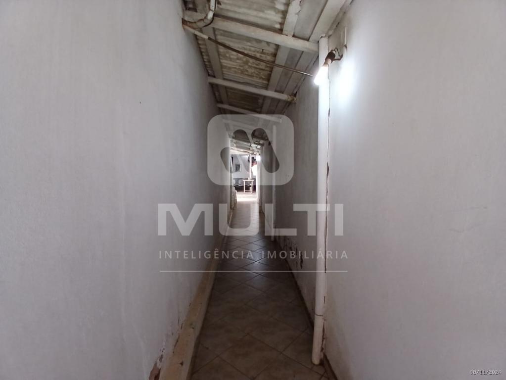 Casa à venda com 3 quartos, 264m² - Foto 26