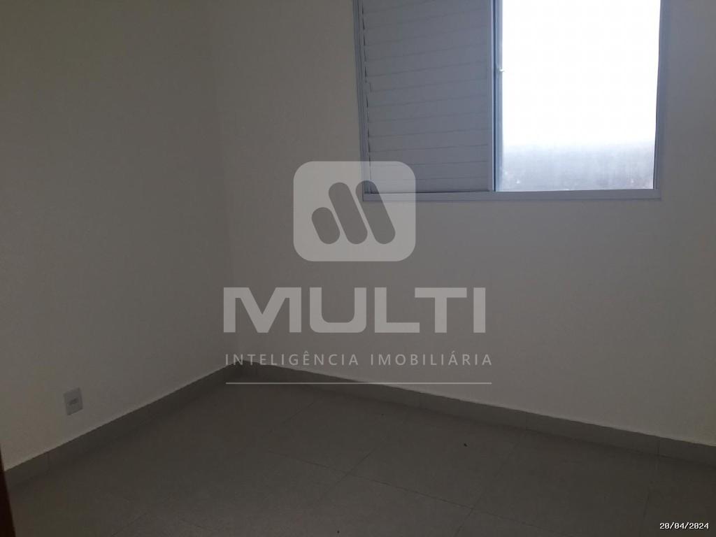 Apartamento à venda com 2 quartos, 62m² - Foto 4