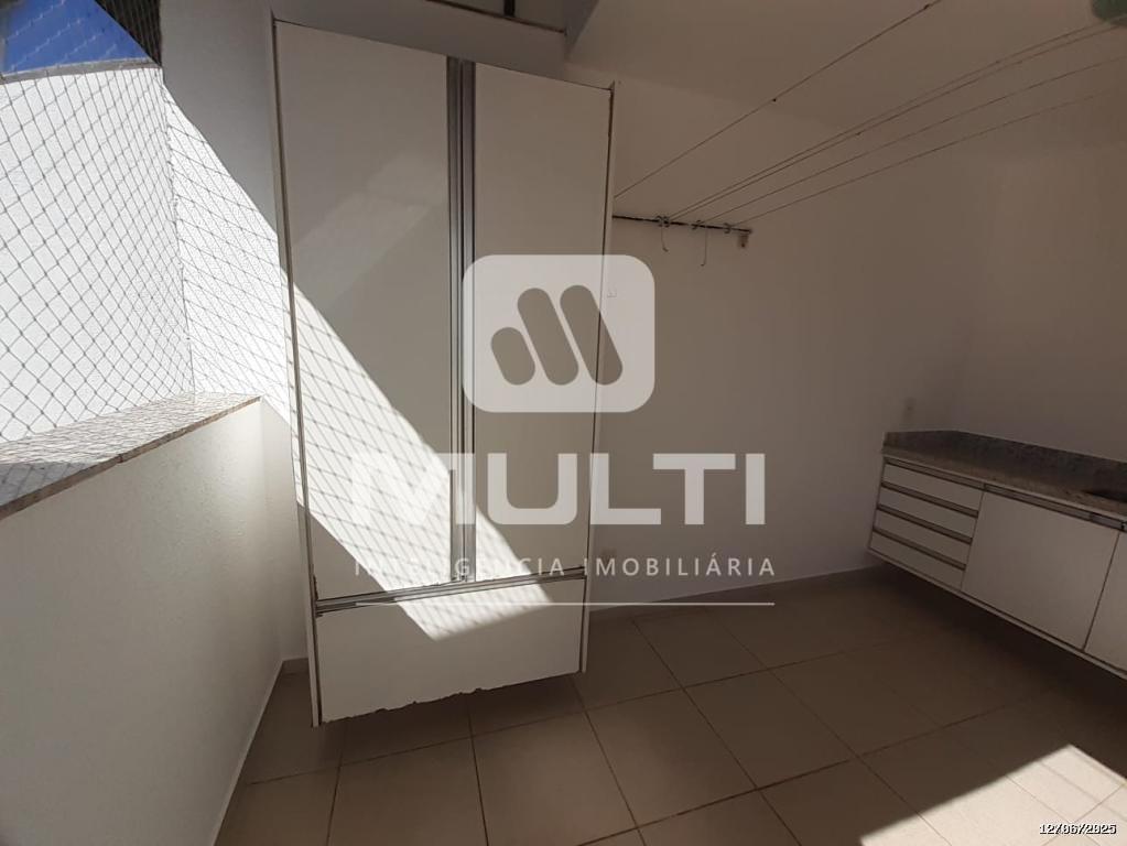 Cobertura à venda com 3 quartos, 147m² - Foto 3
