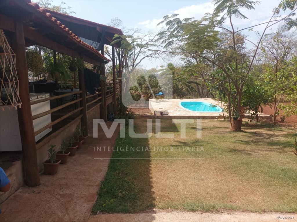 Chácara à venda com 2 quartos, 1000m² - Foto 5