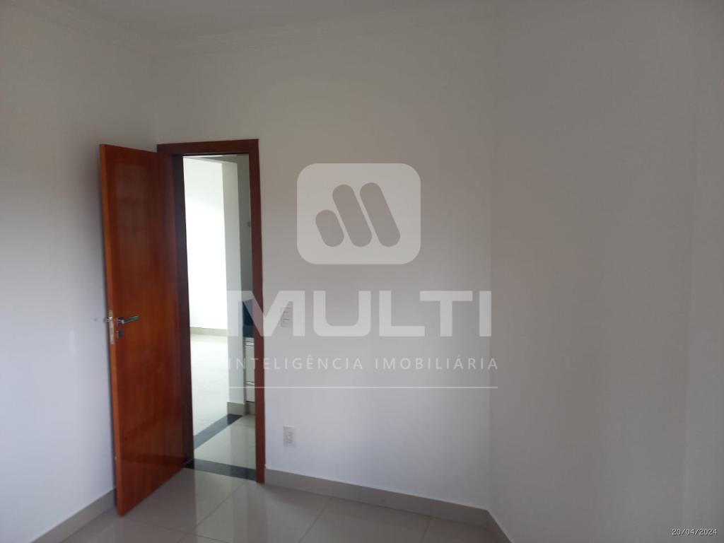 Casa à venda com 5 quartos, 250m² - Foto 21