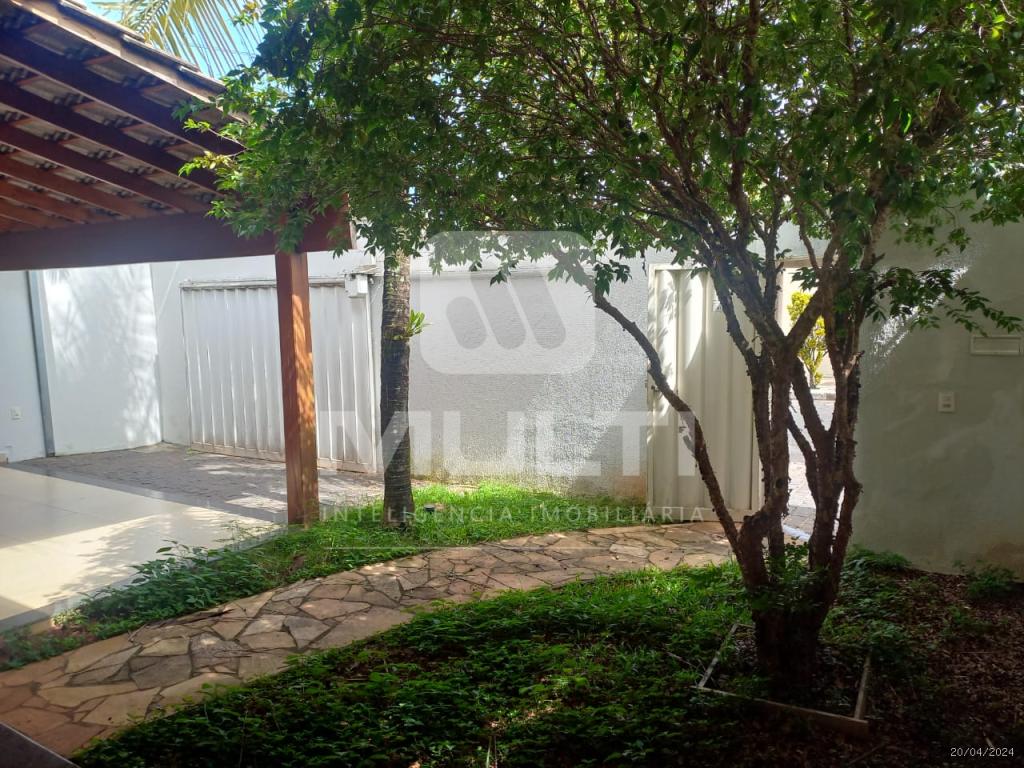 Casa à venda com 5 quartos, 250m² - Foto 29