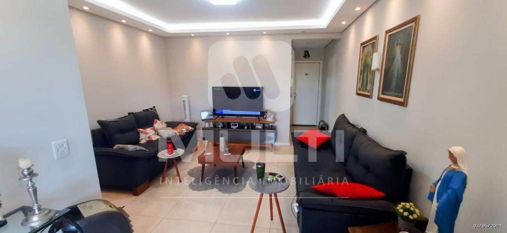 Apartamento no bairro Lidice