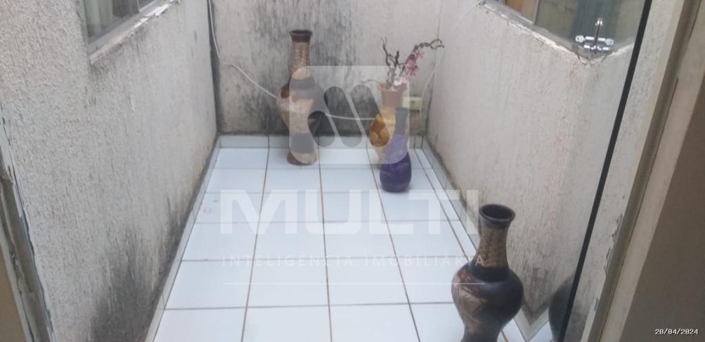 Casa à venda com 3 quartos, 105m² - Foto 14