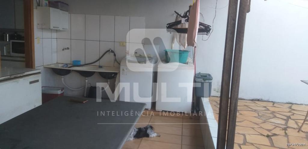 Casa à venda com 3 quartos, 105m² - Foto 24
