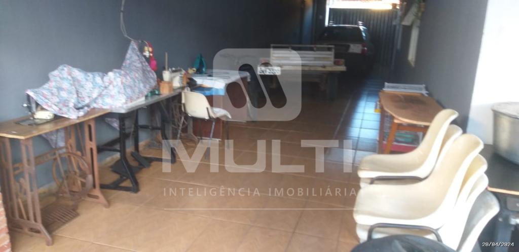 Casa à venda com 3 quartos, 105m² - Foto 28