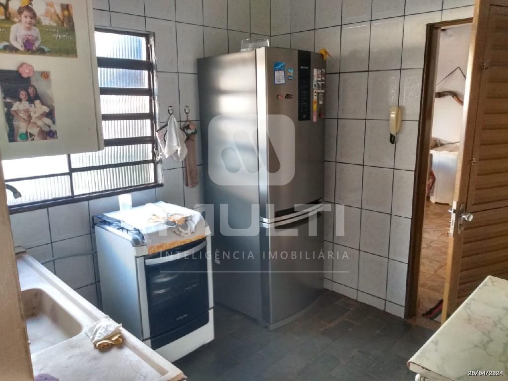 Casa, 3 quartos, 327 m² - Foto 4