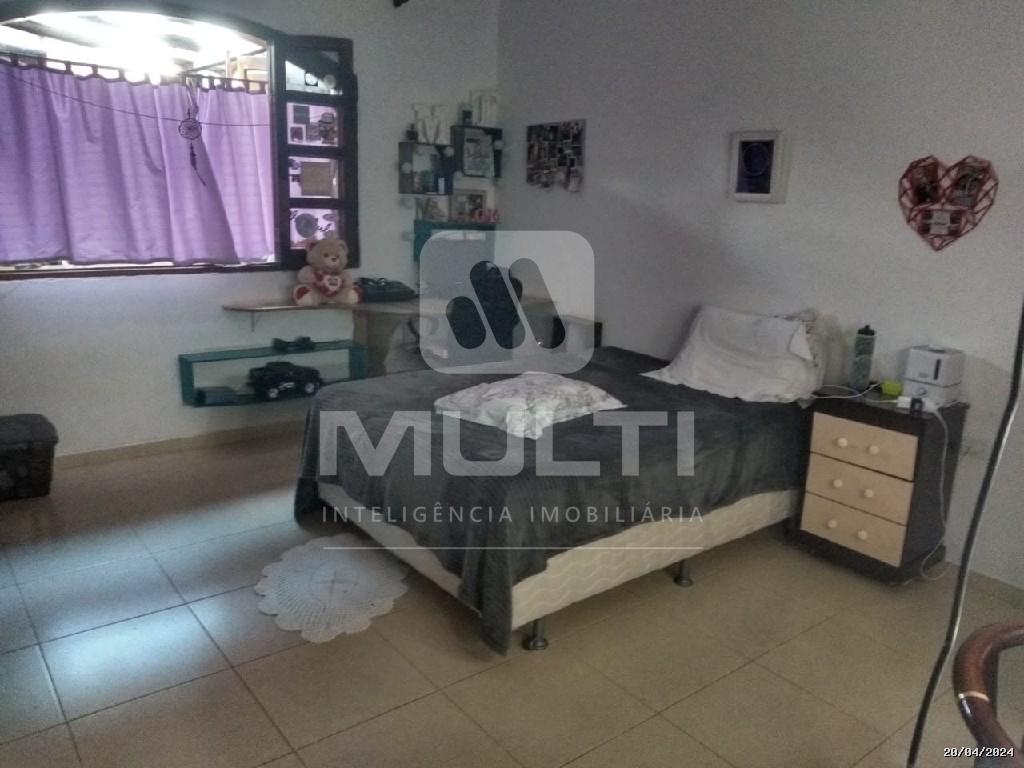 Casa, 3 quartos, 327 m² - Foto 13