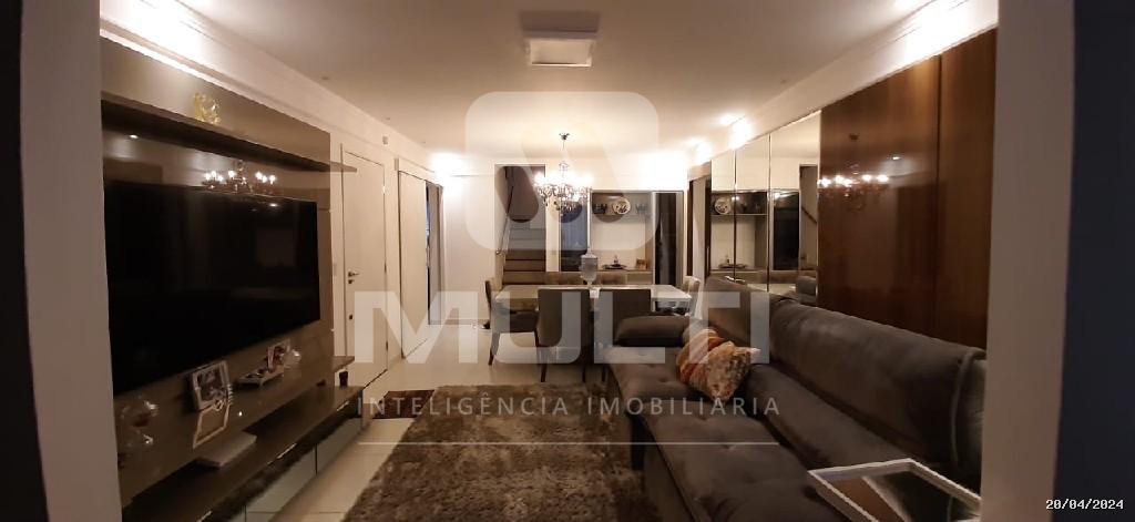 Cobertura à venda com 4 quartos, 200m² - Foto 1