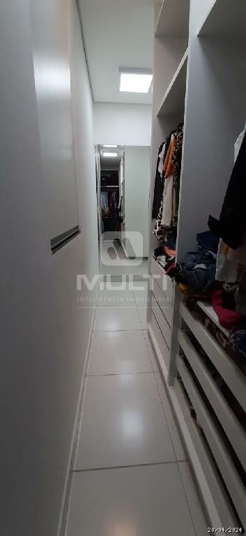 Cobertura à venda com 4 quartos, 200m² - Foto 6