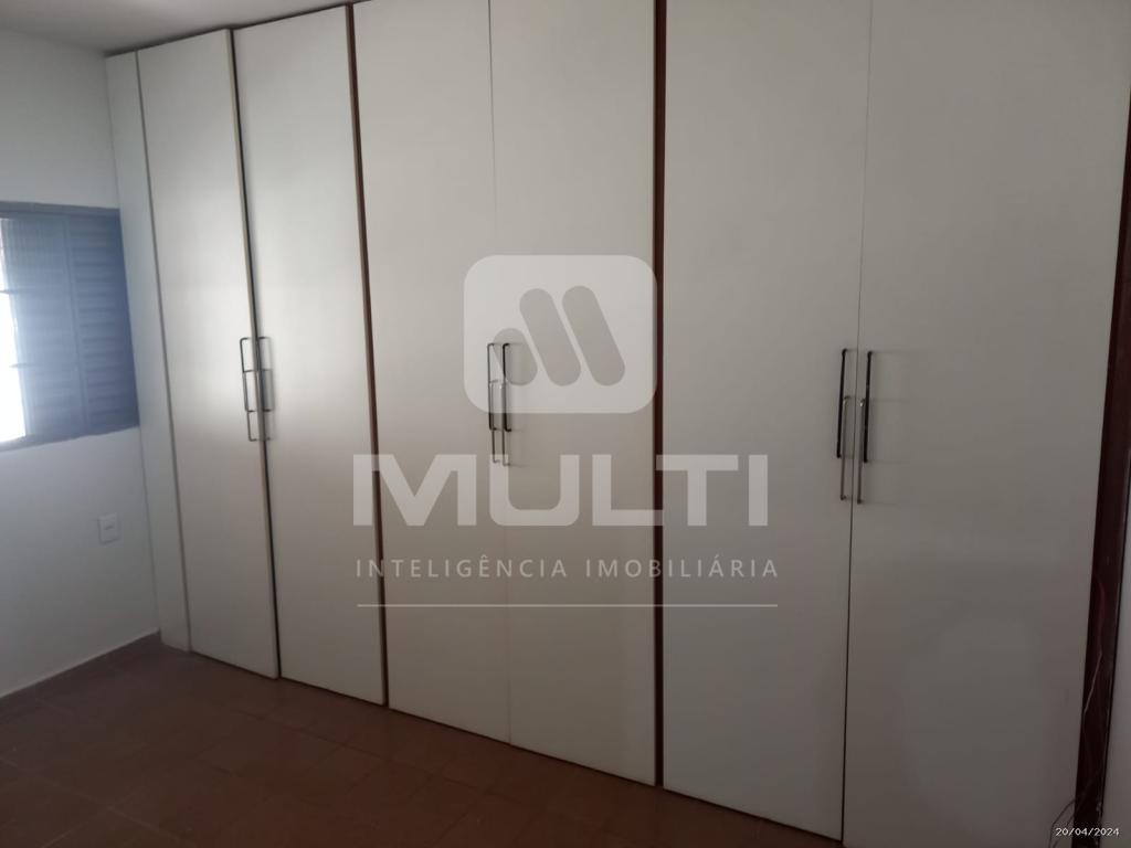 Casa à venda com 3 quartos, 90m² - Foto 7