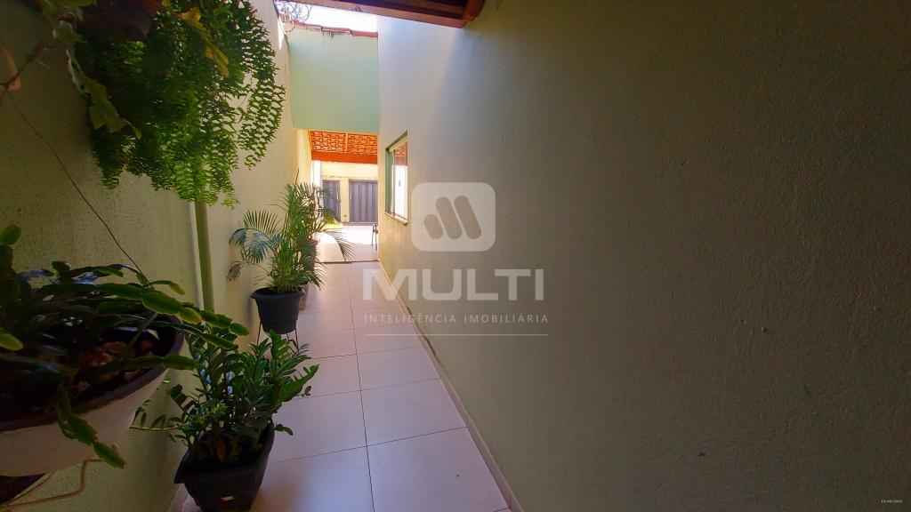 Casa à venda com 3 quartos, 400m² - Foto 13