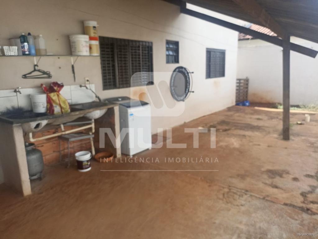Casa à venda com 3 quartos, 70m² - Foto 11