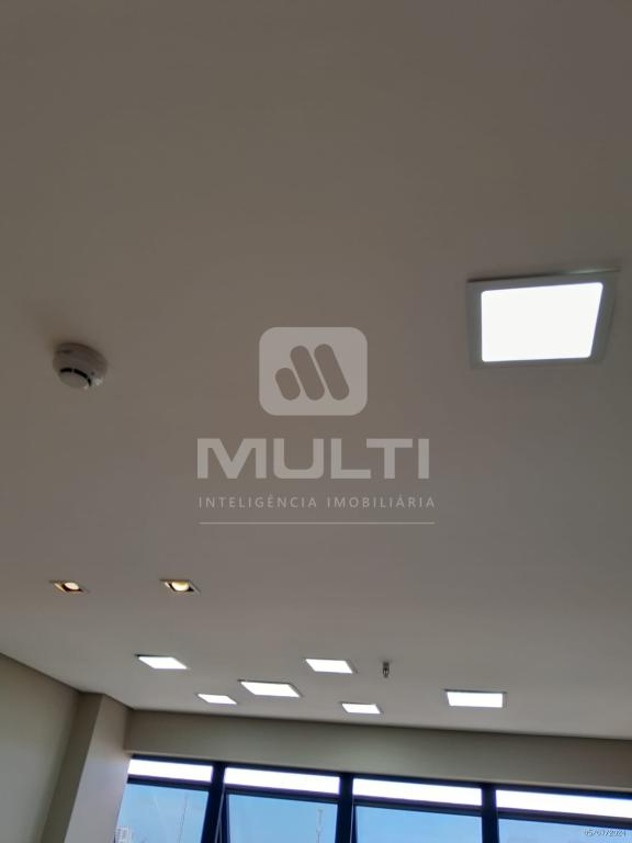 Conjunto Comercial-Sala à venda com 1 quarto, 25m² - Foto 16