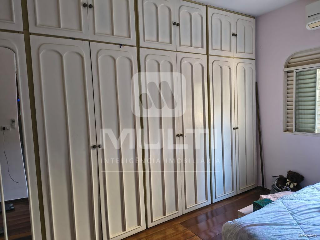 Casa, 3 quartos, 230 m² - Foto 21