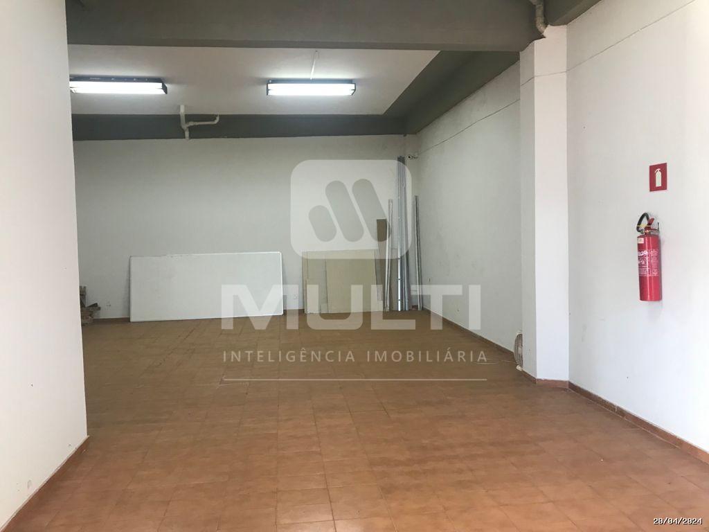 Prédio Inteiro à venda com 4 quartos, 960m² - Foto 1