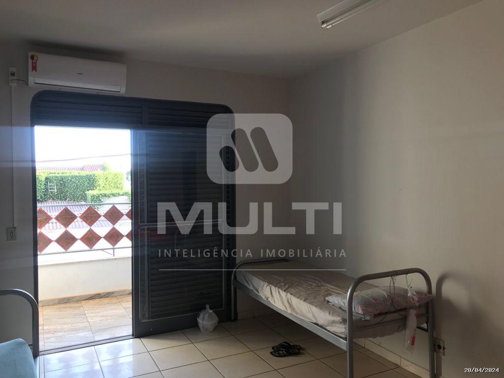 Prédio Inteiro à venda com 4 quartos, 960m² - Foto 8