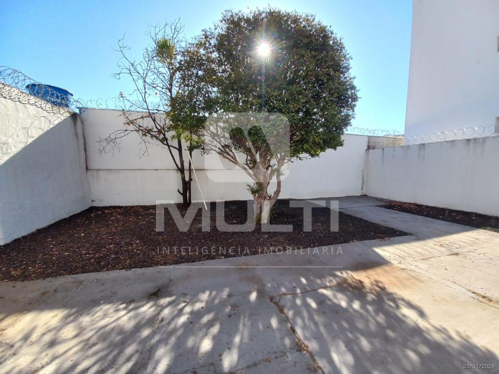Casa à venda com 3 quartos, 219m² - Foto 15