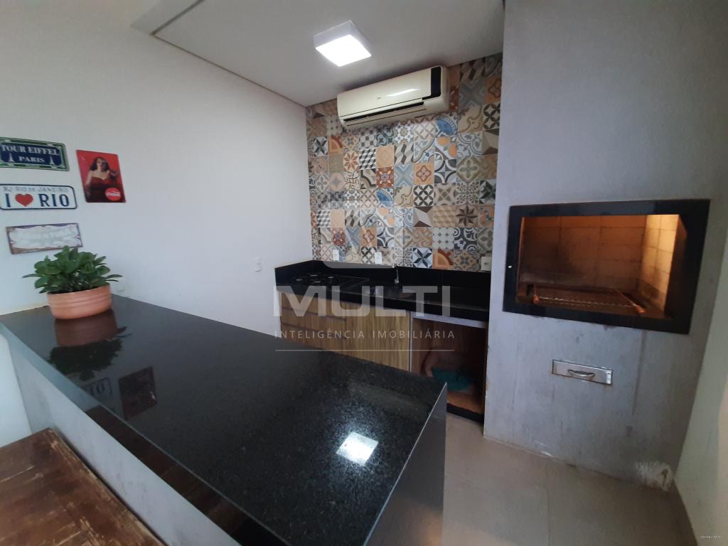 Casa à venda com 3 quartos, 235m² - Foto 11