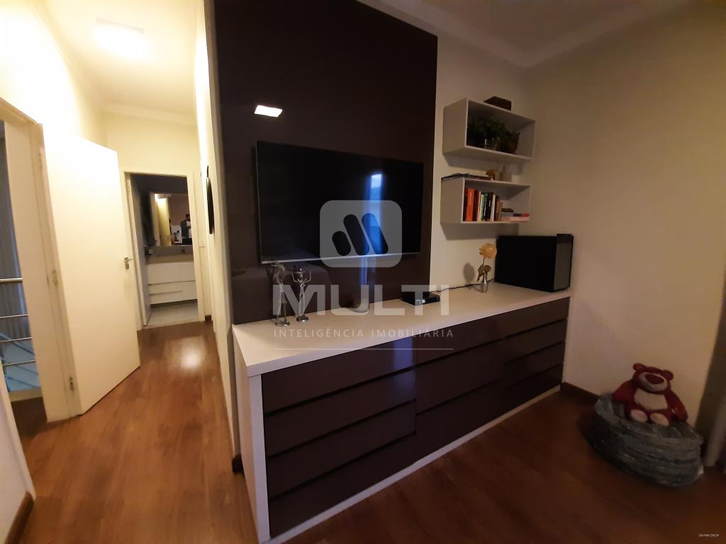 Casa à venda com 3 quartos, 235m² - Foto 23