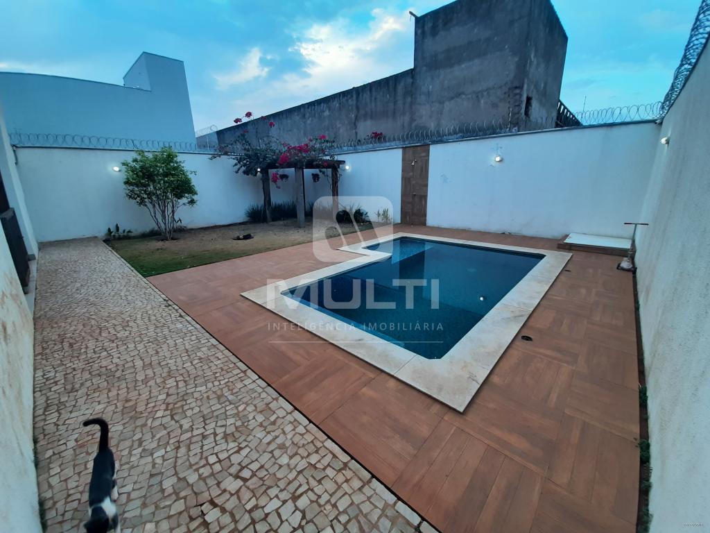 Casa à venda com 3 quartos, 235m² - Foto 31