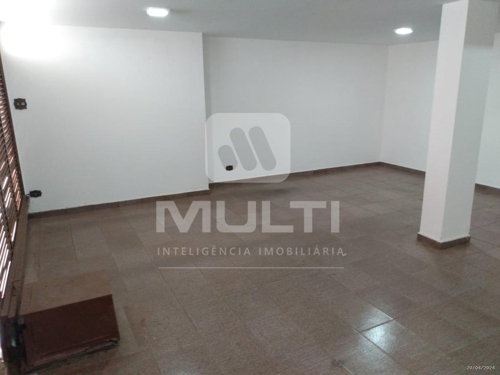 Casa à venda com 3 quartos, 298m² - Foto 50