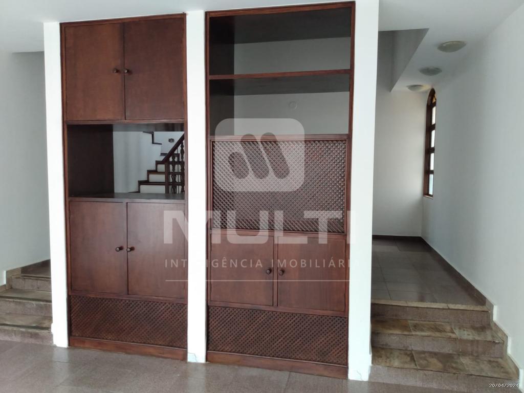 Casa à venda com 3 quartos, 298m² - Foto 54