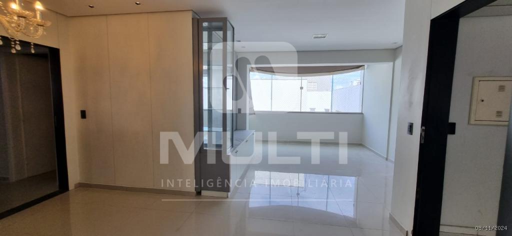 Apartamento à venda com 3 quartos, 100m² - Foto 1