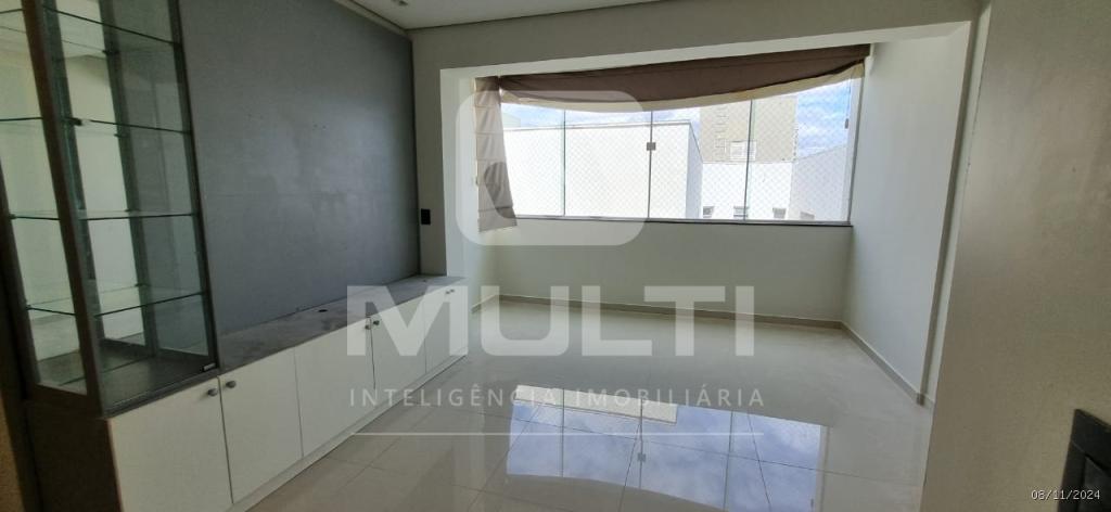 Apartamento à venda com 3 quartos, 100m² - Foto 2