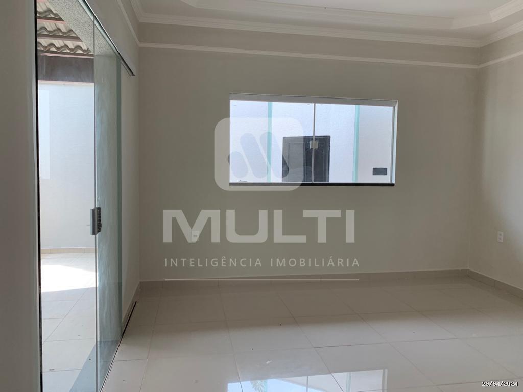 Casa, 2 quartos, 200 m² - Foto 1