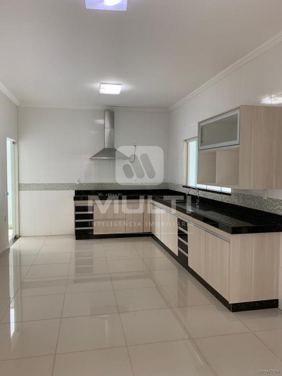 Casa, 2 quartos, 200 m² - Foto 3