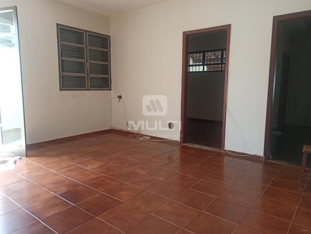 Casa, 4 quartos, 250 m² - Foto 1