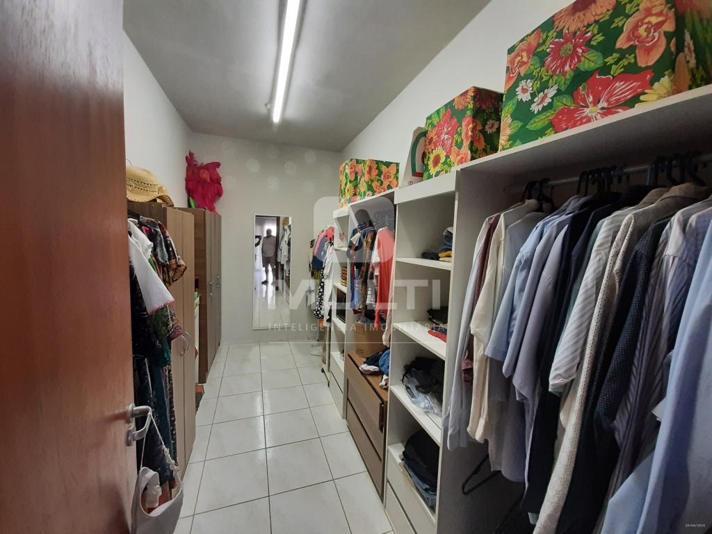 Casa, 4 quartos, 354 m² - Foto 26