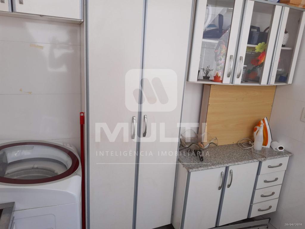 Apartamento à venda com 3 quartos, 84m² - Foto 7
