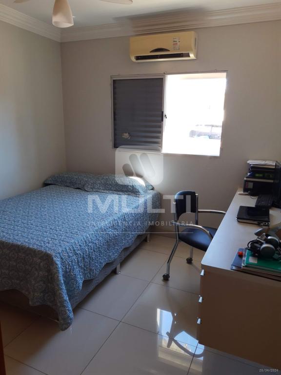 Apartamento à venda com 3 quartos, 84m² - Foto 18