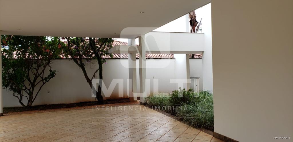 Casa à venda com 5 quartos, 411m² - Foto 16