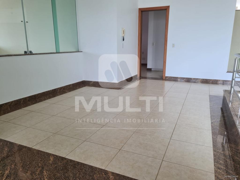 Casa à venda com 5 quartos, 411m² - Foto 25