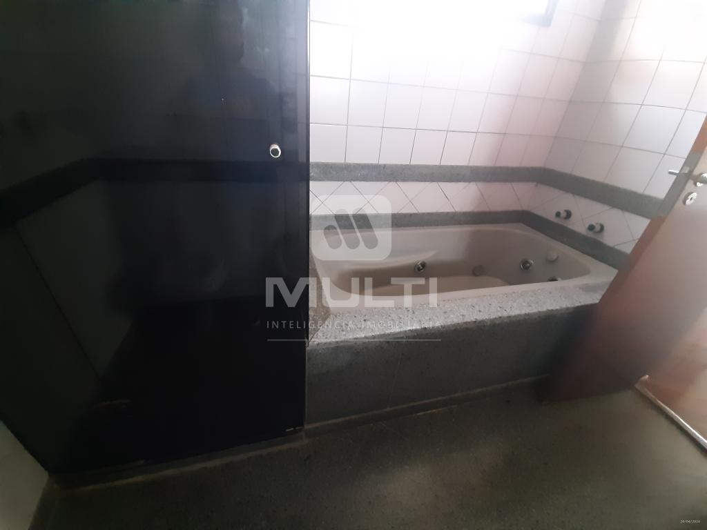 Apartamento à venda com 4 quartos, 200m² - Foto 16