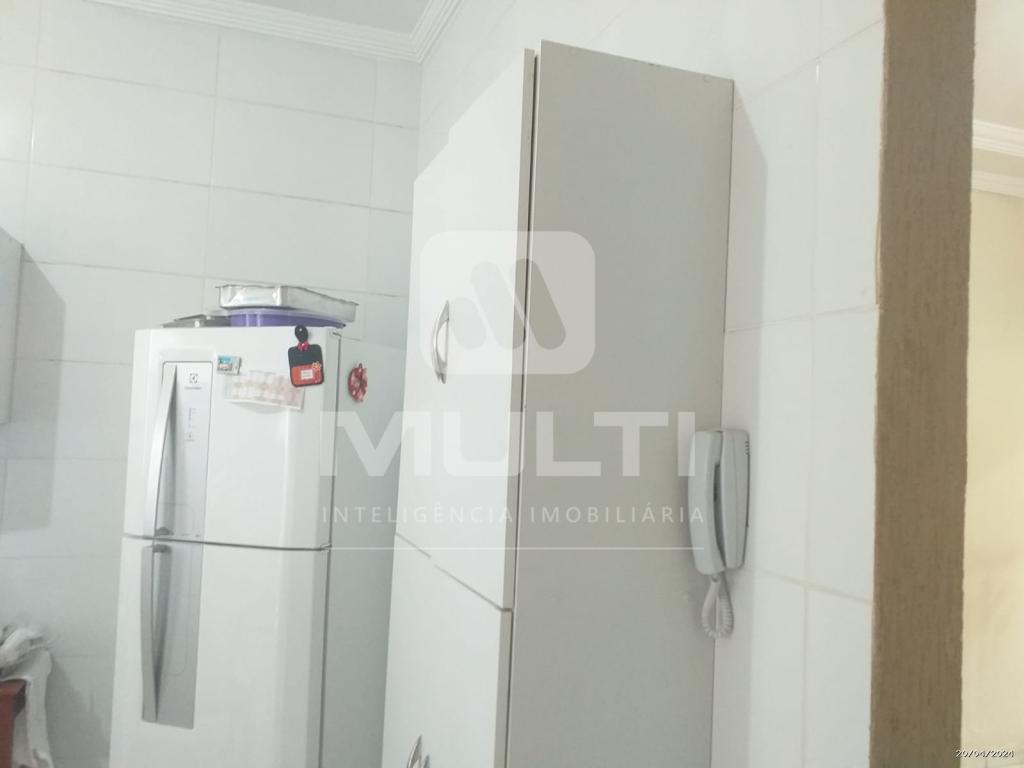 Casa à venda com 3 quartos, 109m² - Foto 5
