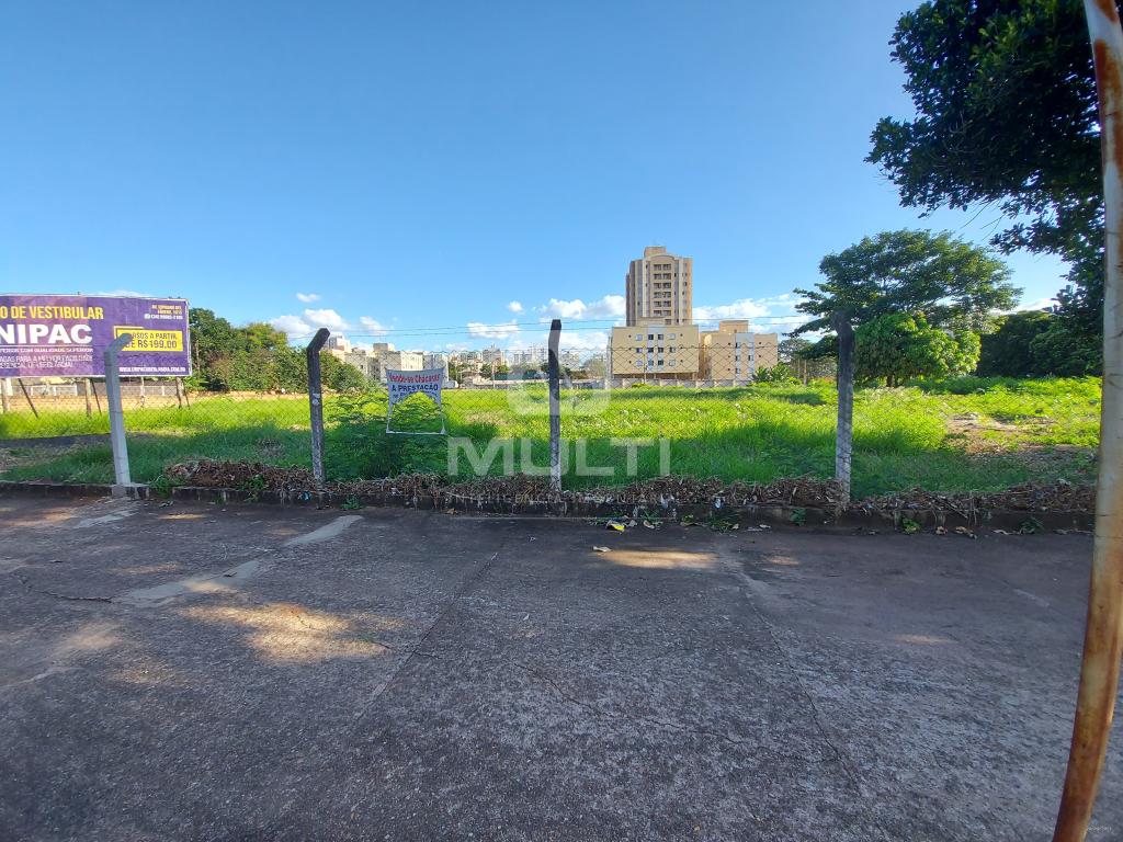 Loteamento e Condomínio à venda com 1 quarto, 6200m² - Foto 1