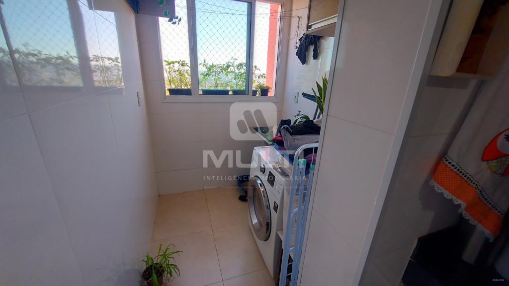 Apartamento à venda com 2 quartos, 72m² - Foto 9